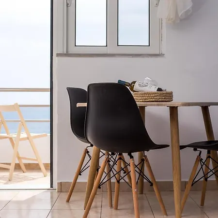 Apartman Bay Loft Haráki